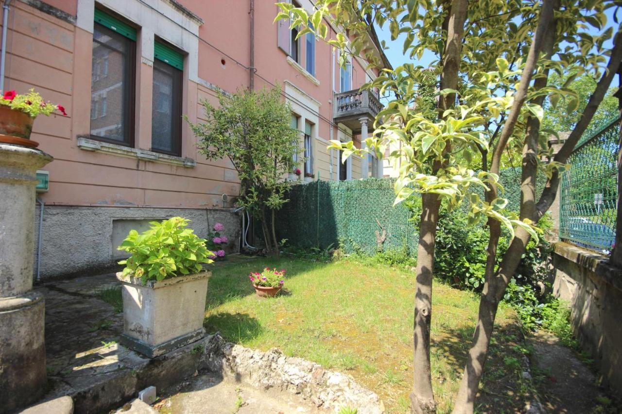 Case Vr Holiday Casa Angel Verona Exterior photo